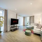 Woodstock Residence