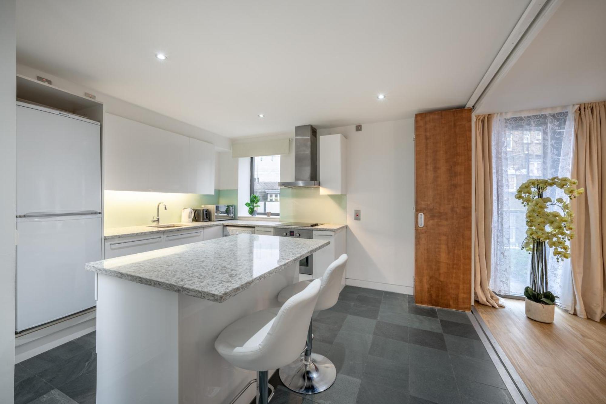 Woodstock Apartment London